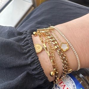 Zara Mother of Pearl Flower Camellia Fine Chains Studs